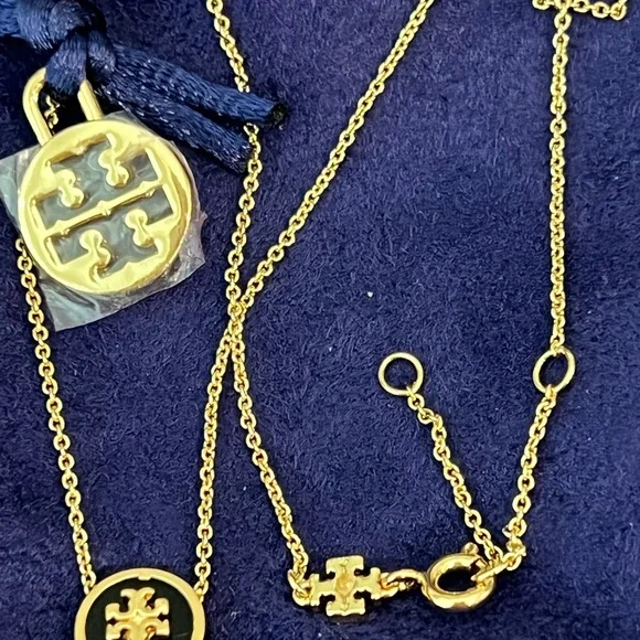 Tory Burch Necklace! - Picture 7 of 16